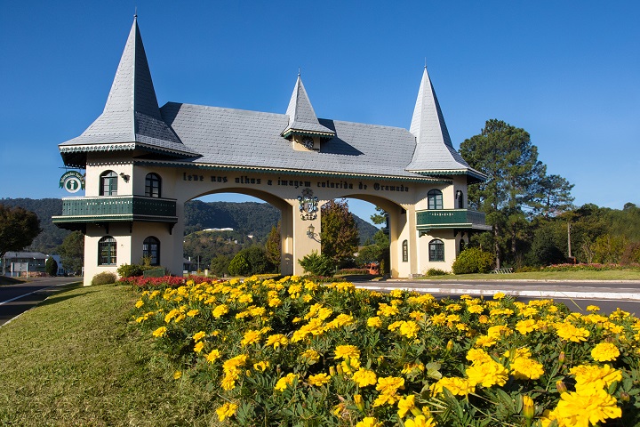 gramado cvb- balanço