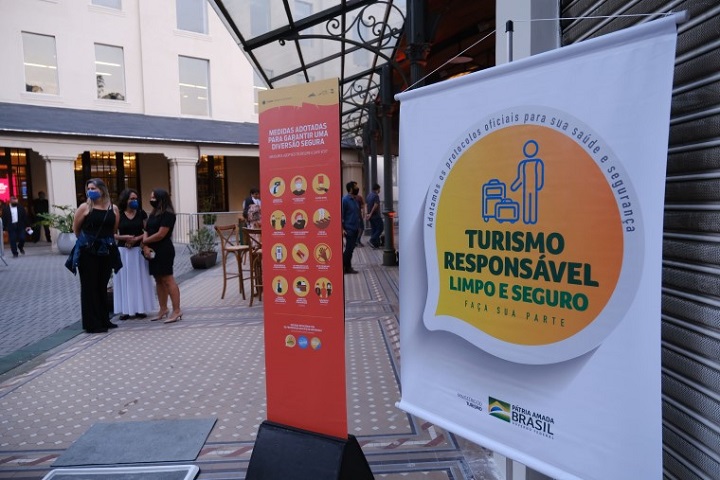 mtur - crescimento do turismo