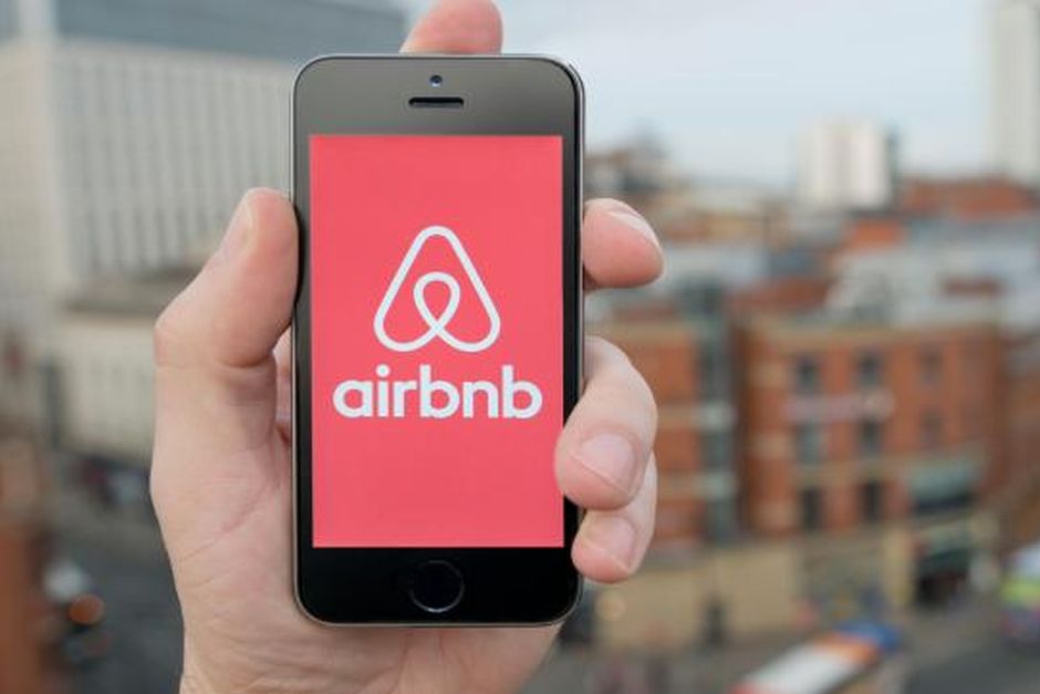 Airbnb - Oyo Hotels & Rooms - Investimento