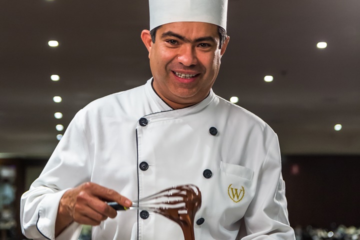 José Hernani é o novo chef confeiteiro do Windsor Barra (RJ)