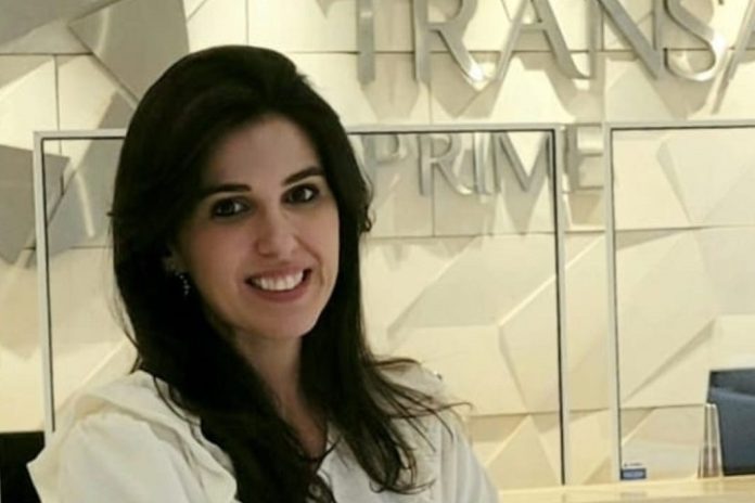 Carolina Gomide - três perguntas para