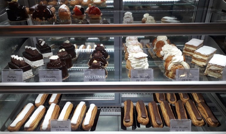 Jules - Vitrine_de_doces