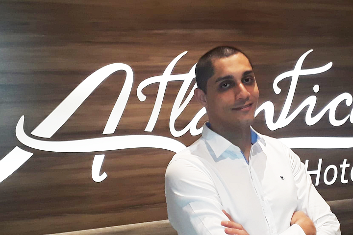 alexandre barros- lobby