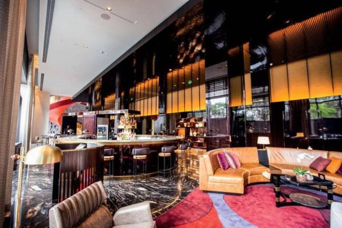 four seasons sp - busca por novo operador_capa