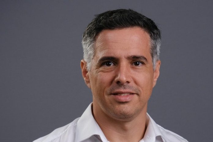 Eduardo Martin - artigo HN 1