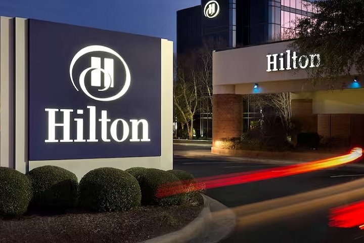 Hilton - Capa