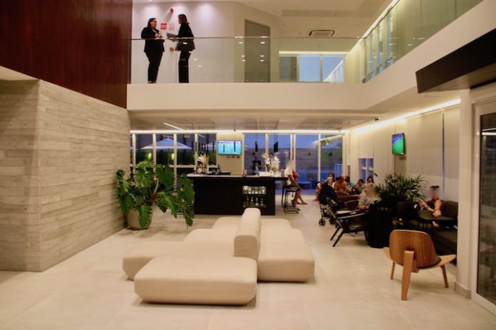 Hotelaria - infohb - abril