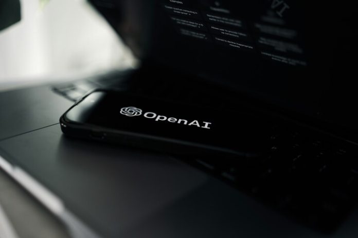 Uso de dados pela OpenAI acende alerta na hotelaria