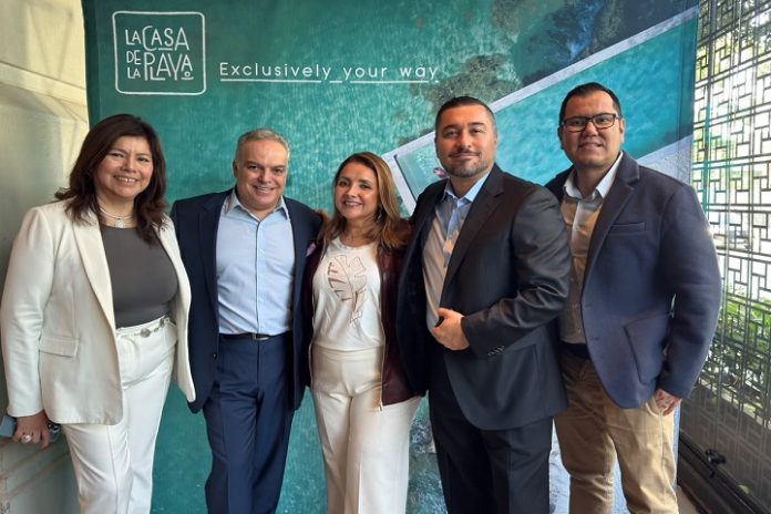 Grupo Xcaret - Capa