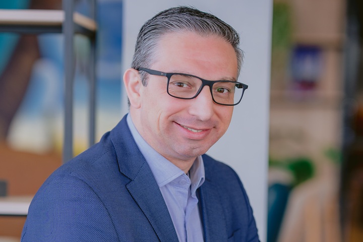 Thiago Silveira - COO