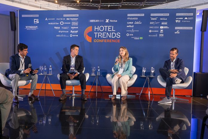 HTC all-inclusive pede desenvoltura dos resorts