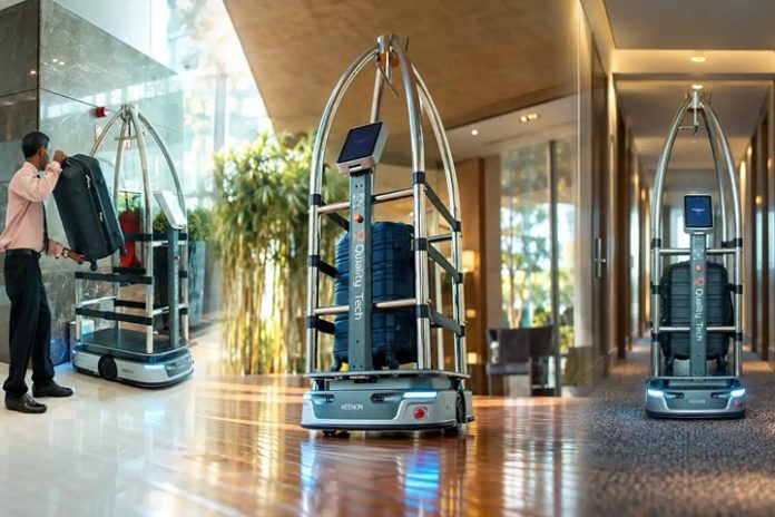 Mercure Uberlândia - robô bagageiro