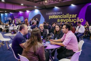 Universo TOTVS 2026 reuniu 15 mil participantes em São Paulo.